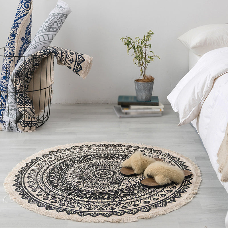 Moroccan tribal floral pattern rug Multicolored cotton rug Non-slip Pet-friendly Washable rug for the bedroom | Bowlift