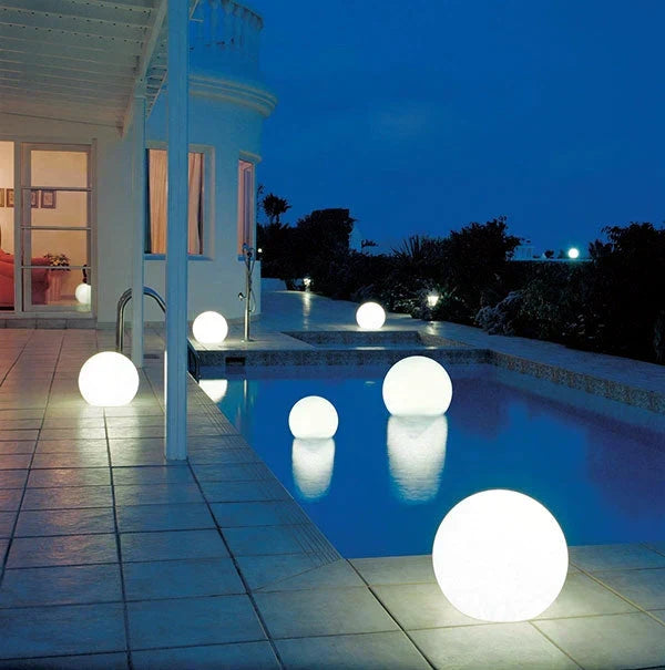 BowLift | AuraColor garden ball LED lighting – 16 colors – Wireless, weatherproof and atmospheric for garden, terrace and party