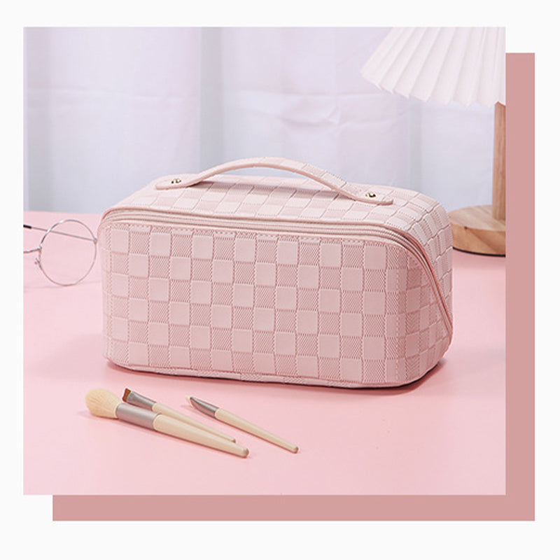 BowLift | Vintage Pattern Handheld Makeup Bag