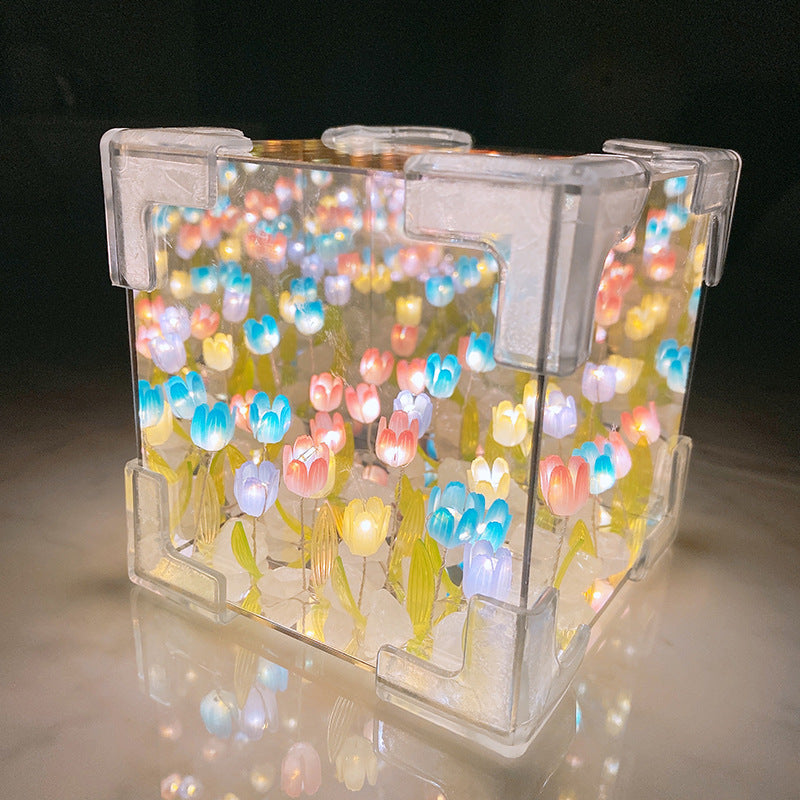 Blossom Box | Magical Tulip Light | Bowlift