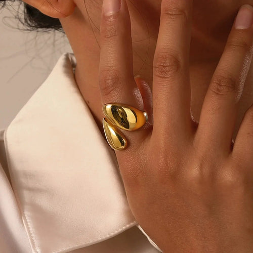 BowLift | 18k Chunky Droplet Wrap Around Ring