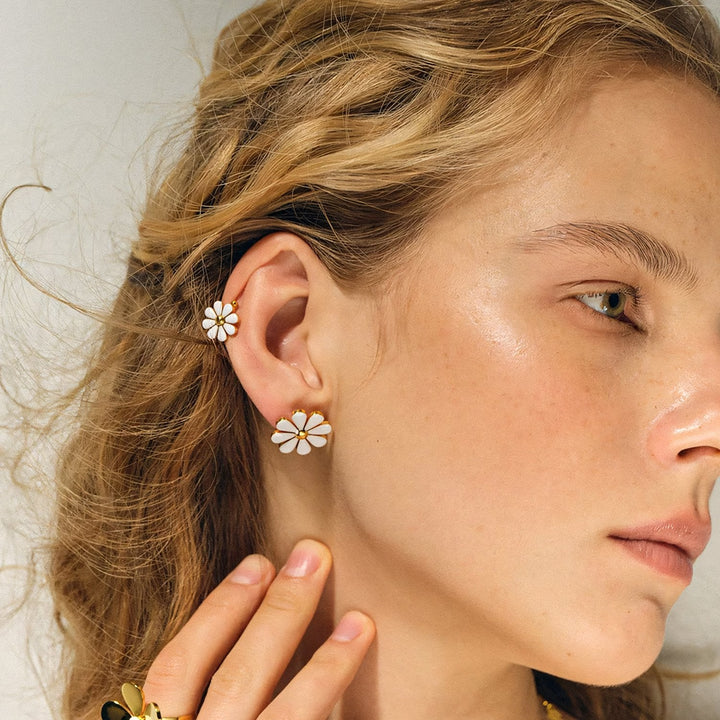 BowLift | 18k Dainty Daisy Floral Earrings