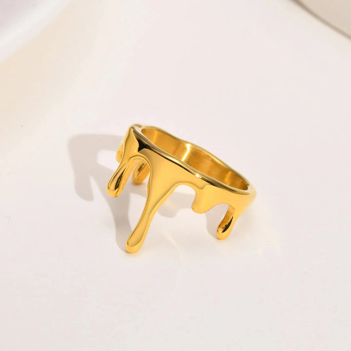 BowLift | 18k Minimal Melting Ring