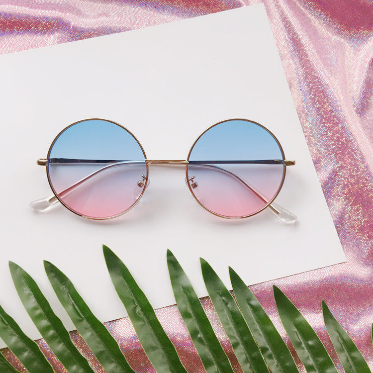 Fashionable Round Sunglasses Bowlift