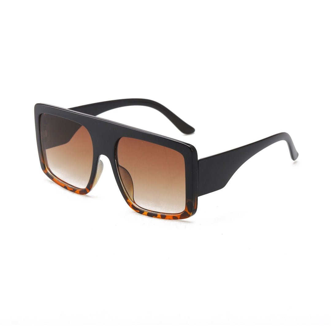 Women's oversized sunglasses with distinctive leopard print Bowlift