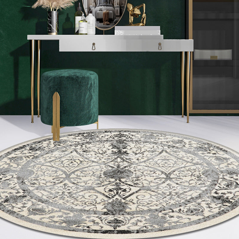 Moroccan medallion pattern rug Multi-colored polypropylene rug Non-slip backing Pet-friendly washable rug for the bedroom | Bowlift