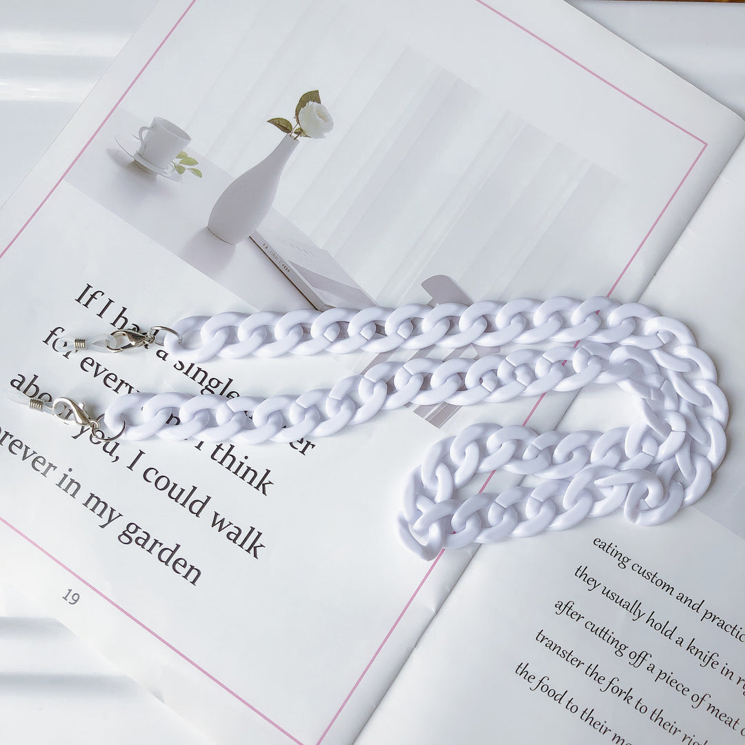 Fashion Statement Chain Necklace Bowlift