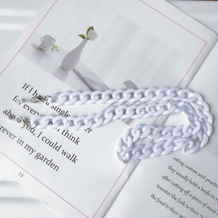 Fashion Statement Chain Necklace Bowlift