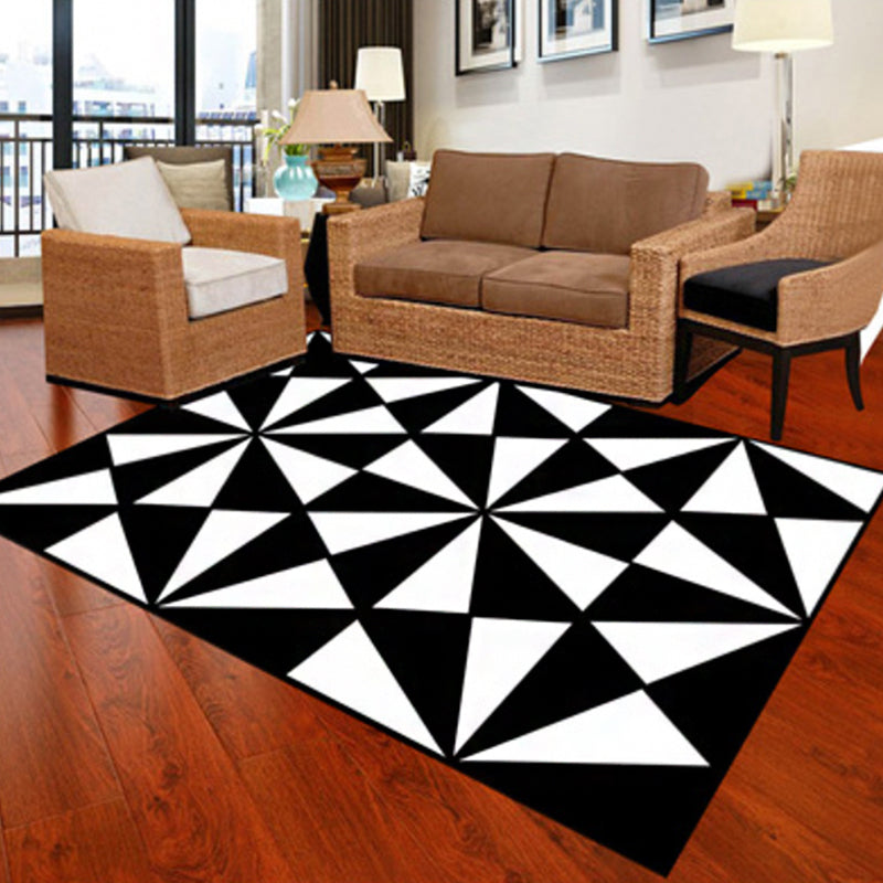 Modernist geometric pattern rug black polyester rug non-slip pet-friendly washable rug for bedroom | Bowlift
