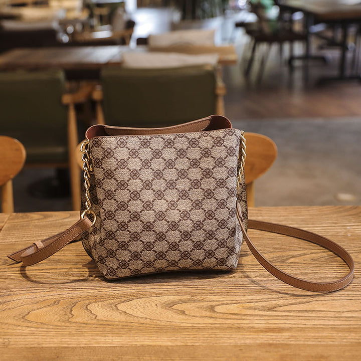 Chic Textured Crossbody Bag