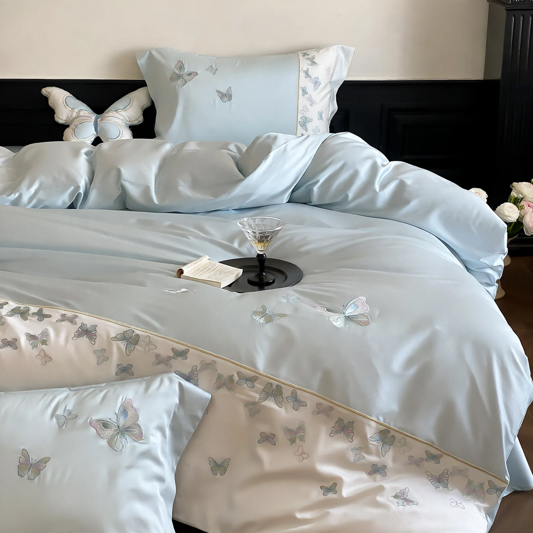 Cotton bedding set with butterfly pattern