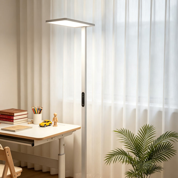 Full-spectrum floor lamp for eye-friendly learning