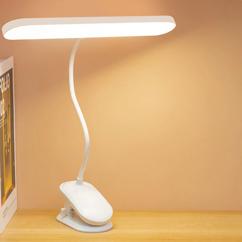 Adjustable clamp lamp for desk and bed