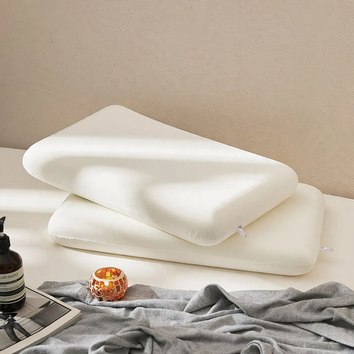 Viscoelastic pillow with memory foam