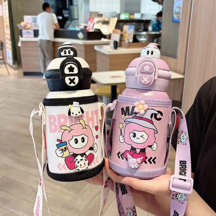 Children's thermos bottle with suction cup and straw