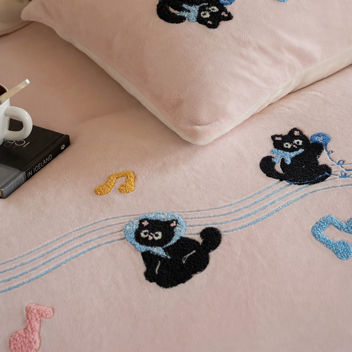 Bedding set, 4 pieces, milk fiber, cat pattern
