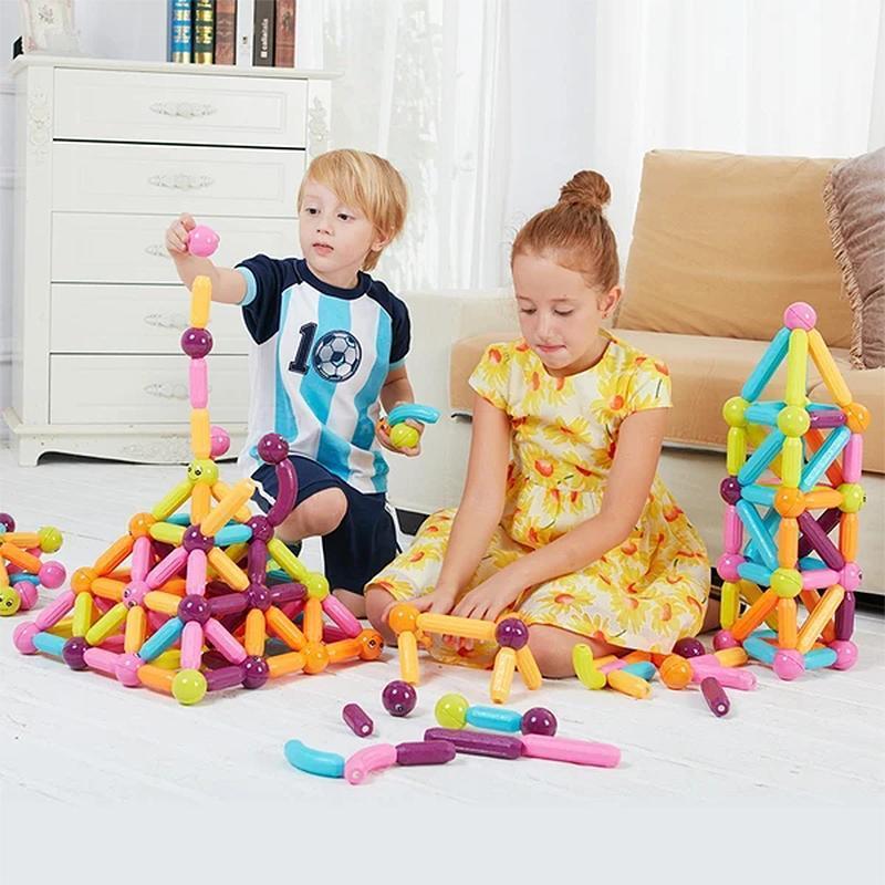 Magnetic construction set with balls and rods | Bowlift