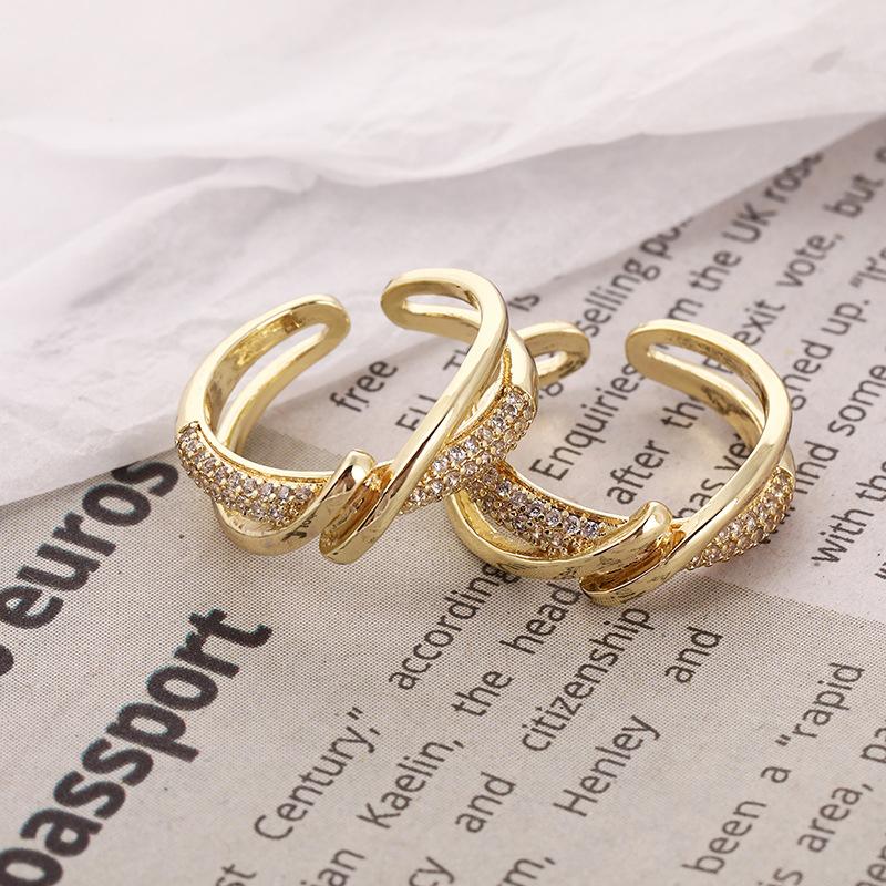 BowLift | Vintage gold-plated adjustable ring