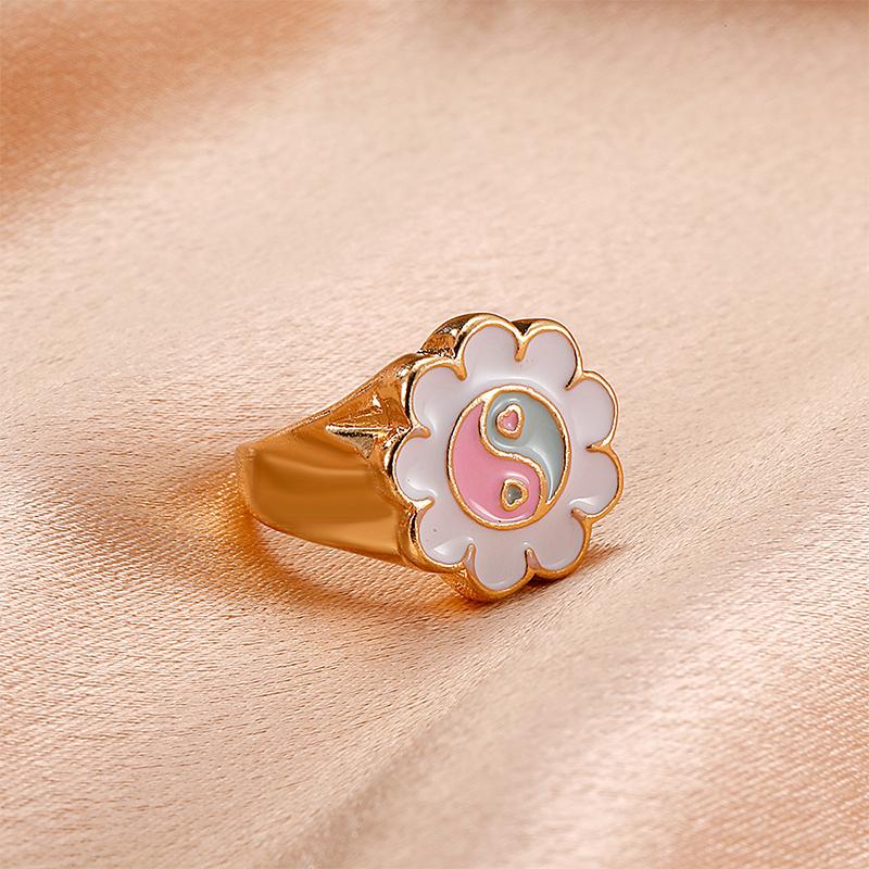BowLift | Tai Chi Flower Ring