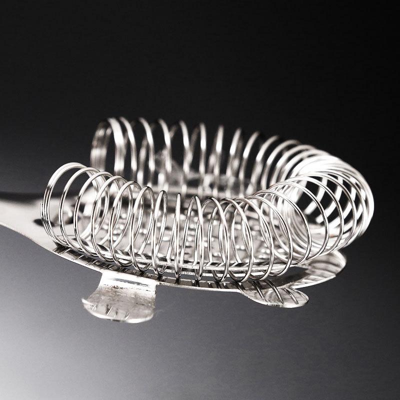 BowLift | Quincunx Stainless Steel Bar Strainer