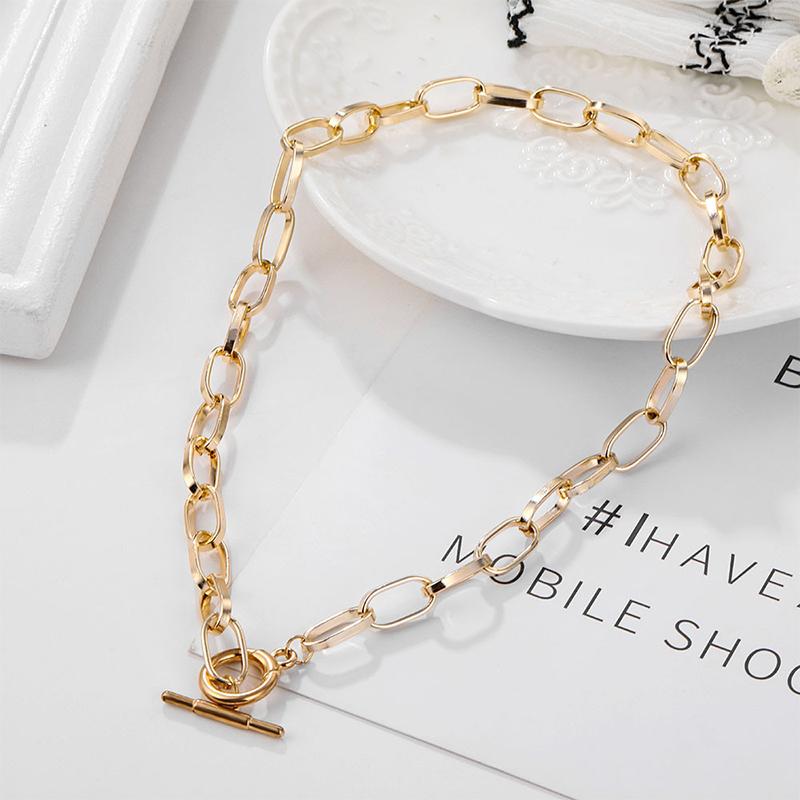 BowLift | Thick Chain Closure Necklace
