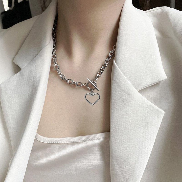 BowLift | Thick Chain Closure Necklace