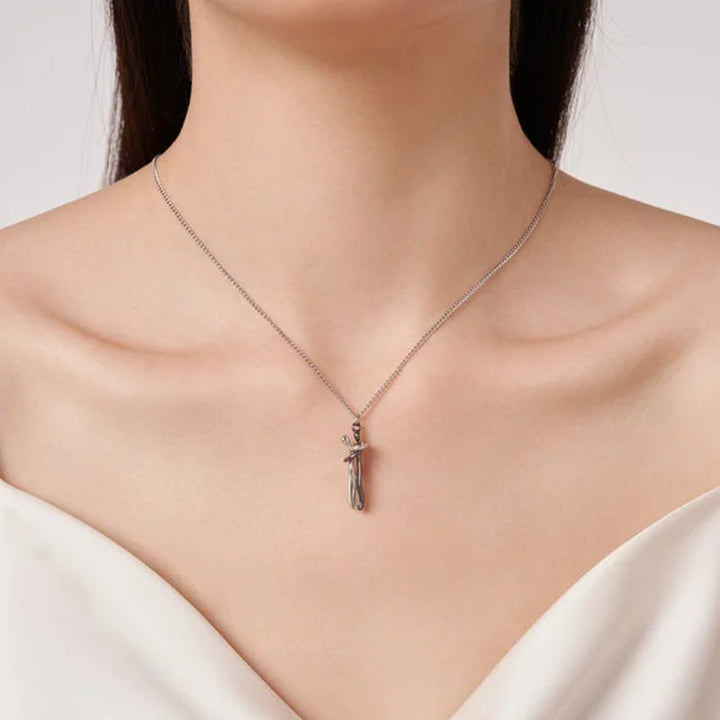 BowLift | The perfect gift for the beloved-Hug necklace