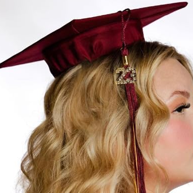 BowLift | Graduation Cap Holder