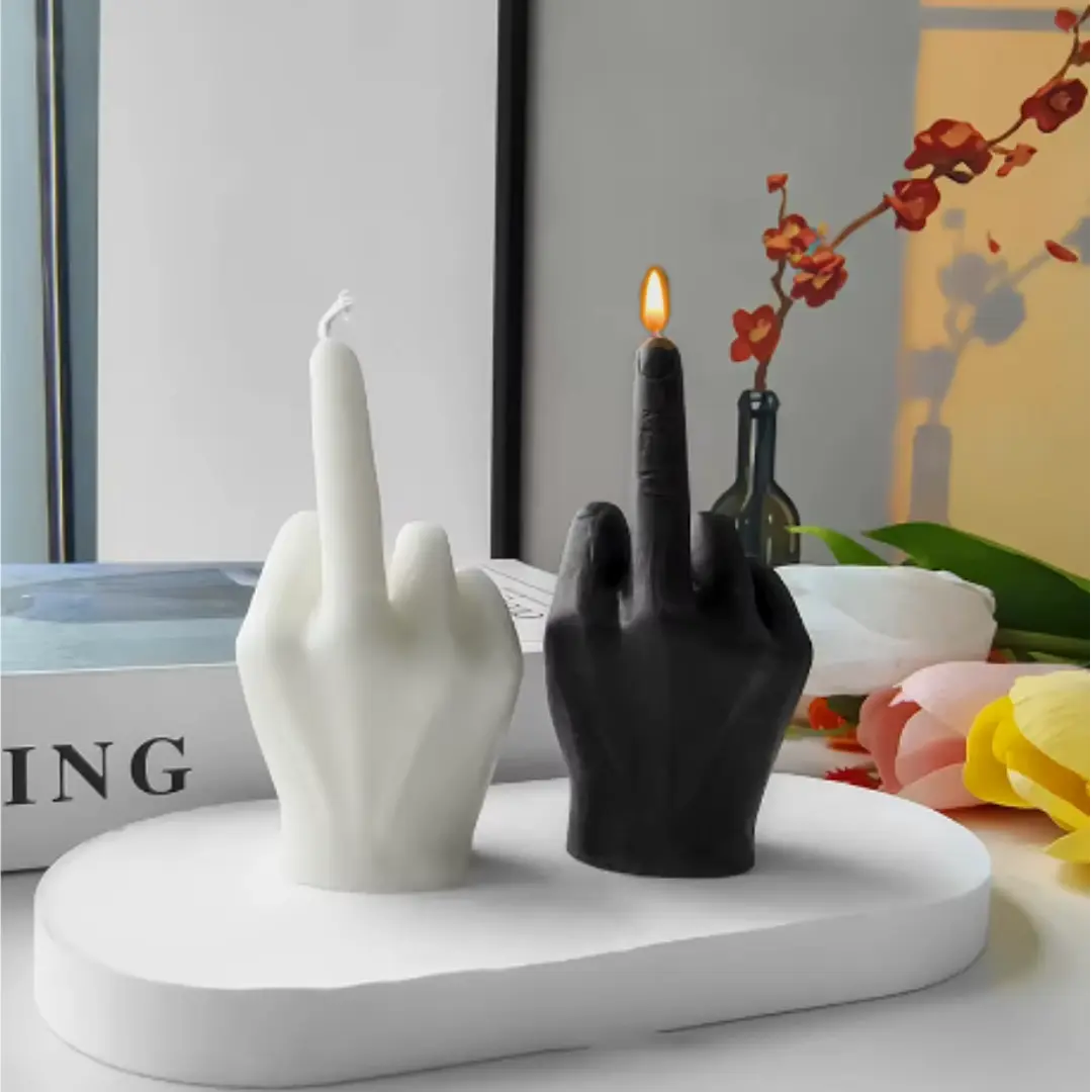 BowLift | Middle Flame Humorous Candle