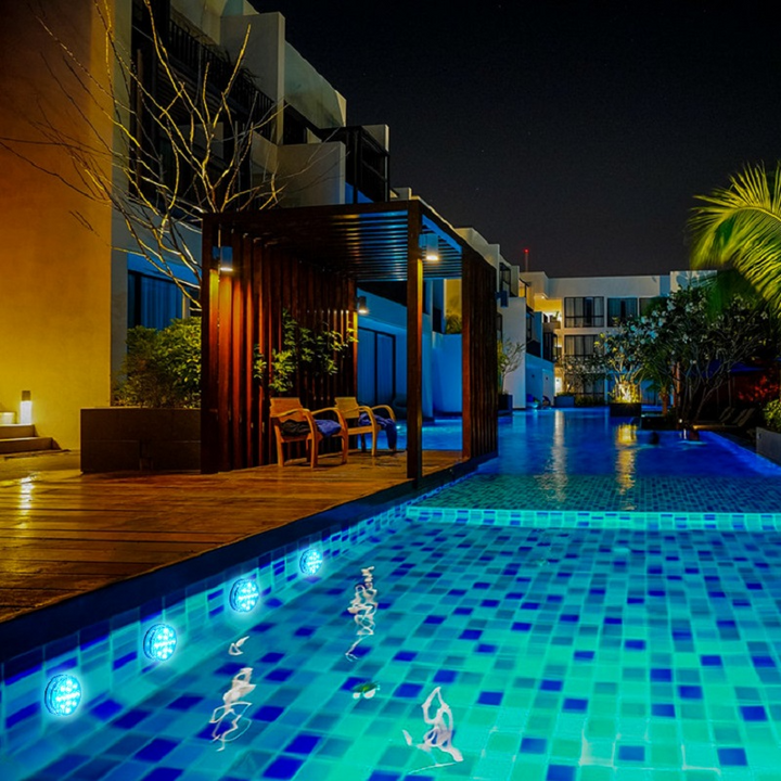 BowLift | Underwater LED light with remote control – RGB multicolor pool lighting for bathrooms and ponds