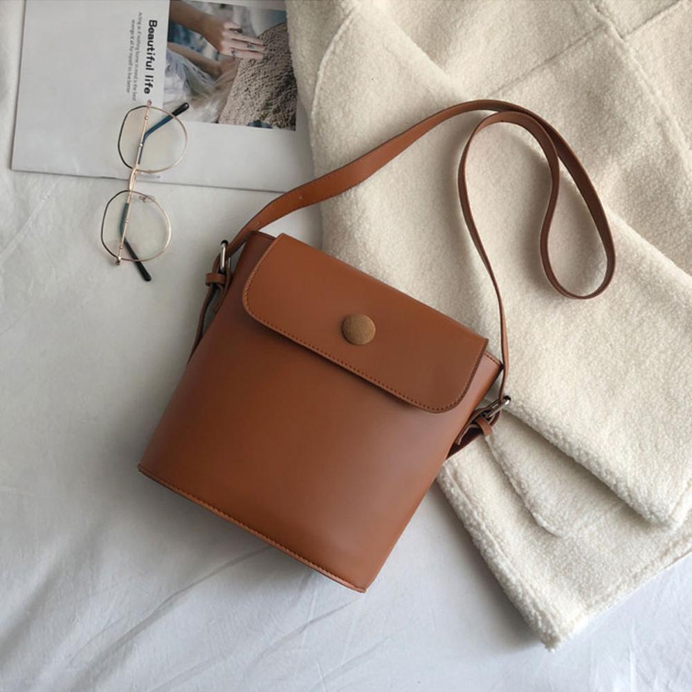 Drawstring bag made of PU | Bowlift