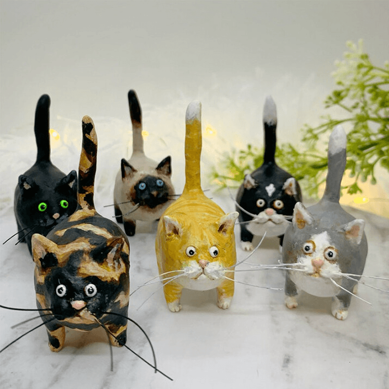 BowLift | Kitty Miniature Sculpture