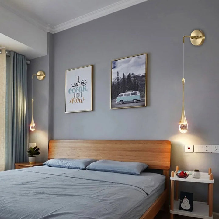 BowLift | LED Wall Lamp with Timeless Design