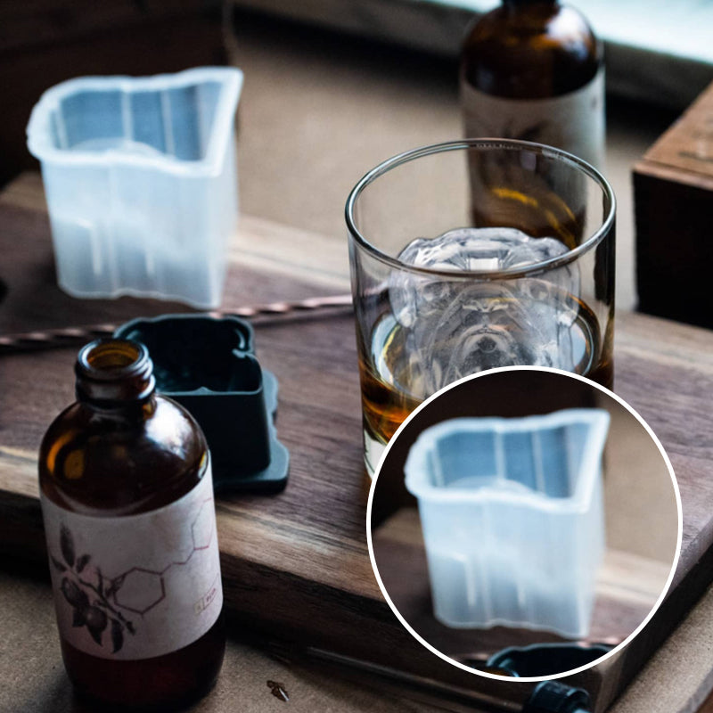 BowLift | Creative Bulldog Ice Mold made of Silicone