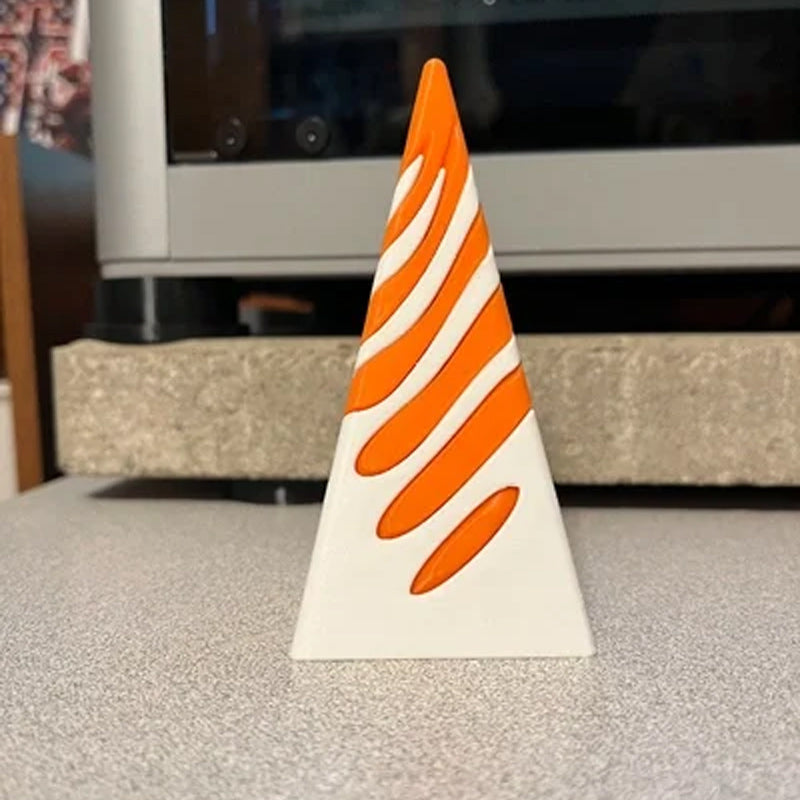 BowLift | Impossible Pyramid Passage Sculpture