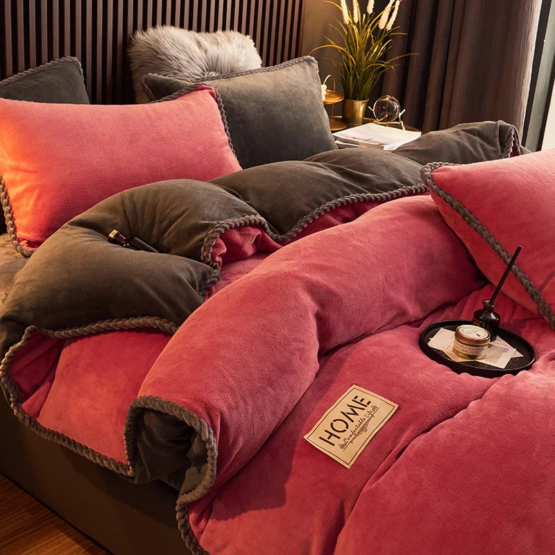 BowLift | PlushHaven Luxe Velvet Duvet Cover Set – Kingsize Warmth & Comfort