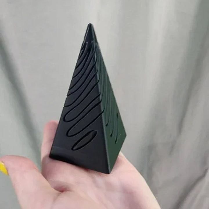 BowLift | Impossible Pyramid Passage Sculpture