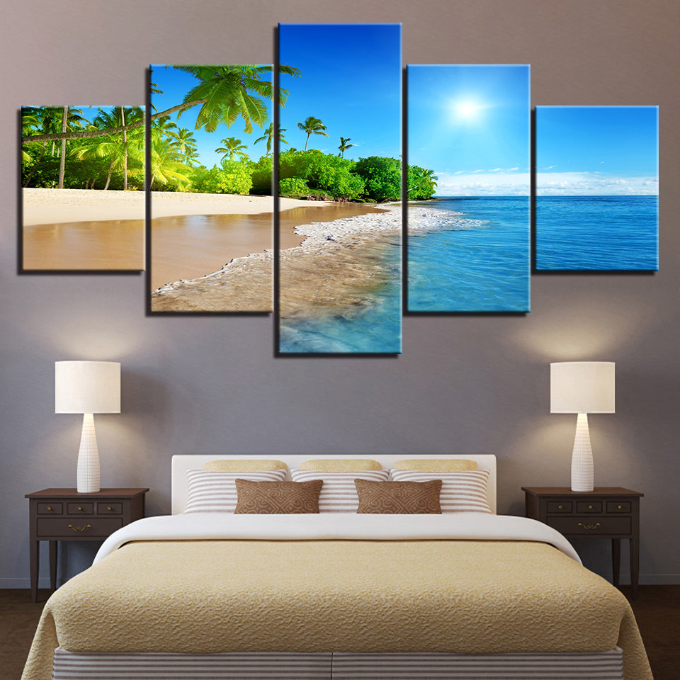 Sunny Beach - Canvas Wall Art Painting | Bowlift