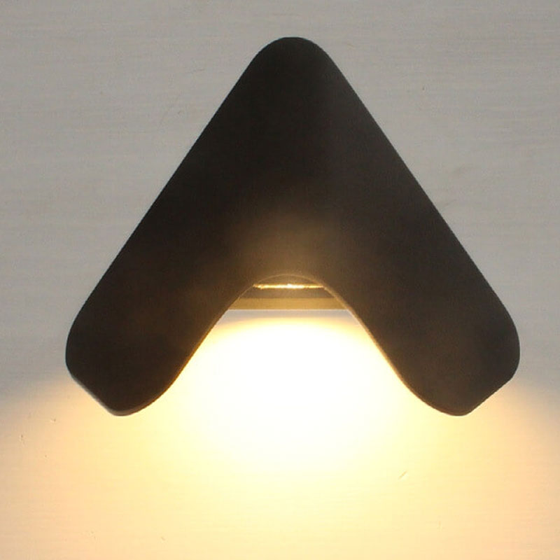 Modern Creative Triangle Aluminum LED Outdoor Waterproof Wall Sconce Lamp | Bowlift