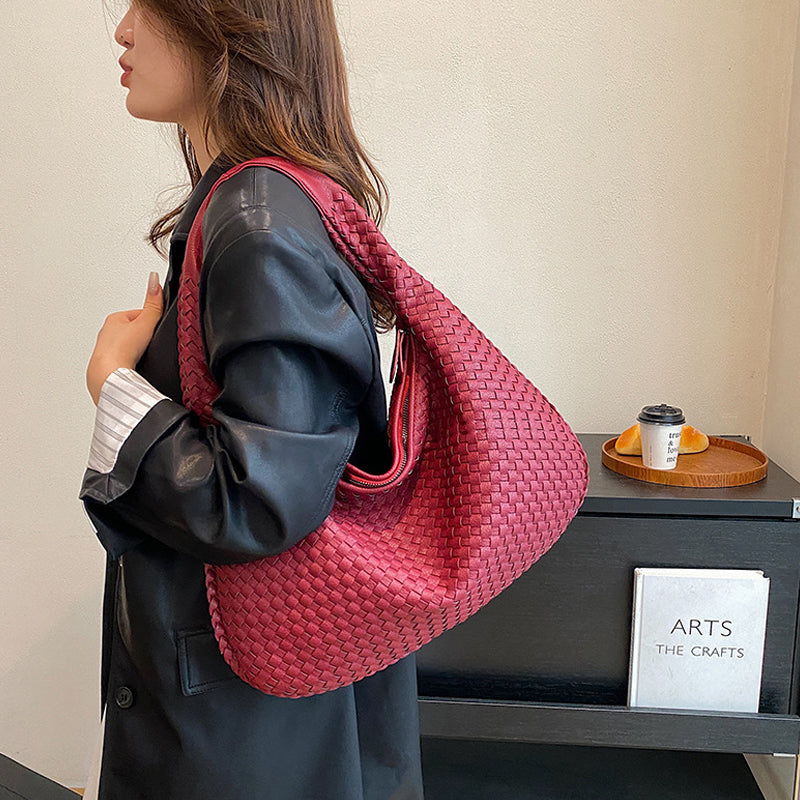 Elegant Woven Bag for Women | Bowlift