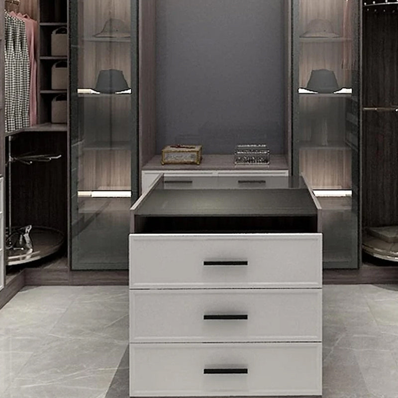 BowLift | Self-adhesive cabinet handle