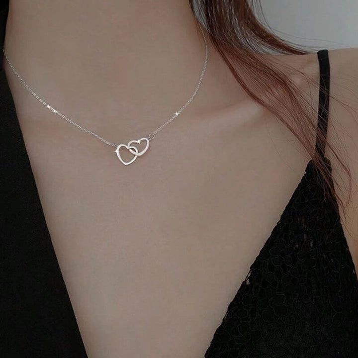 BowLift | Heart Necklace with rotating rose gift box