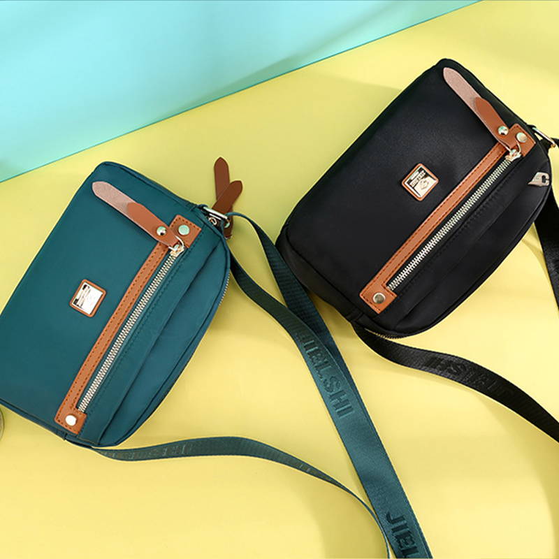 BowLift | Nylon Crossbody Bag