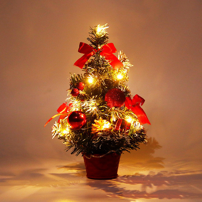 BowLift | Mini Desktop Christmas Tree Decorations