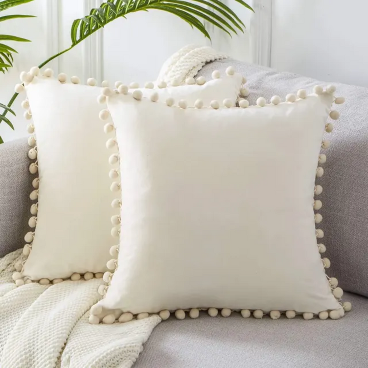 BowLift | Cushion For The Sofa