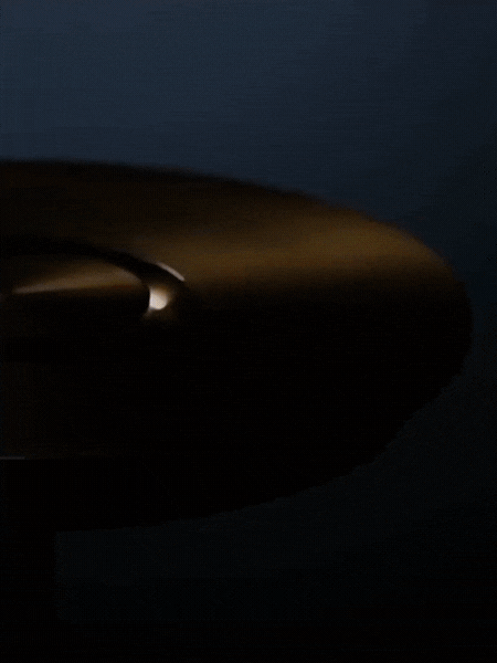 BowLift | Elegant Wireless Table Lamp with Touch Control and Changeable Light Colors