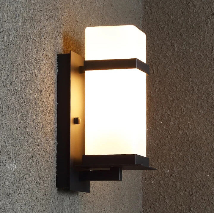 Modern Chinese Square Outdoor Waterproof 1-Light Wall Sconce Lamp | Bowlift