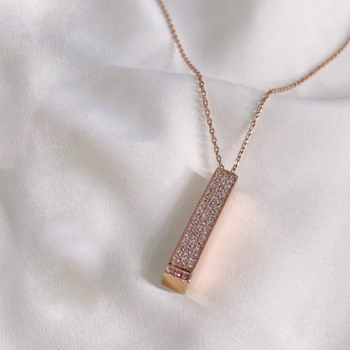 BowLift | Secret I love you message bar necklace