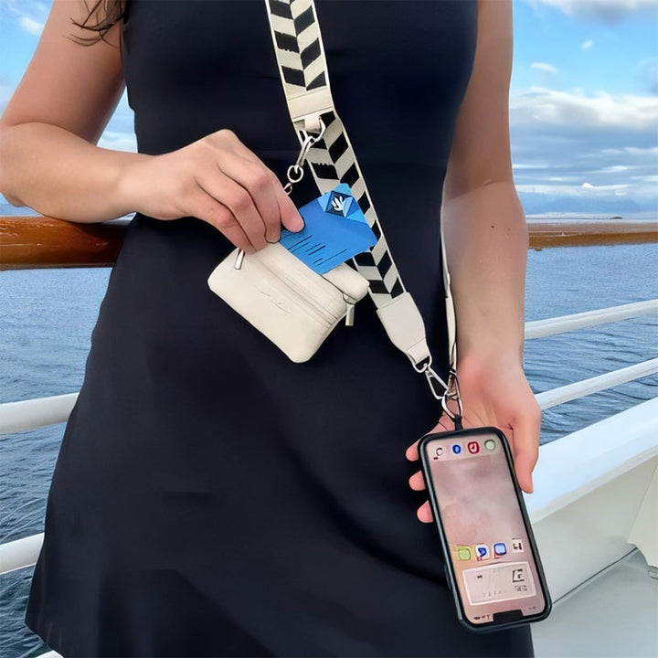 BowLift | Phone strap with zipper pocket