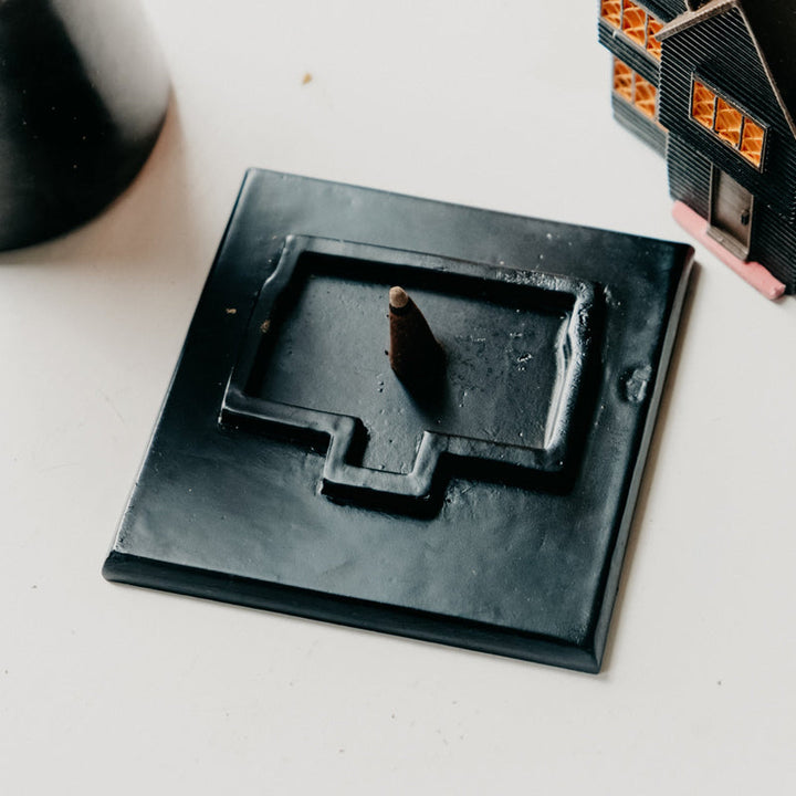 BowLift | Witch House Halloween Autumn Incense Holder
